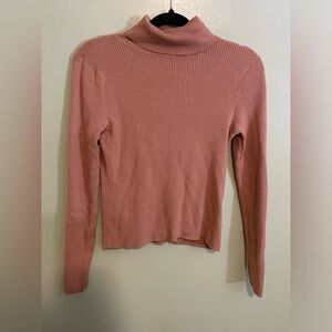 Urban outfitters women’s medium tan turtleneck sweater never worn